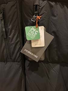 UUS PARKA! DIDRIKSON. (3 foto / 3)