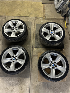Диски BMW Style 287 с зимними шинами 18"