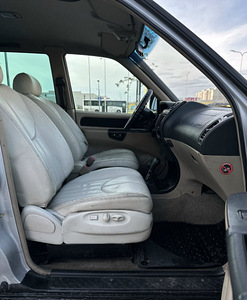 Nissan Terrano 3.0 113kW (9 foto / 10)