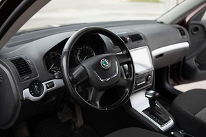Skoda Octavia 1.4 90kW (2 foto / 15)