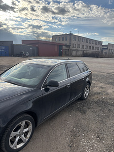 Audi A6 C6 (3 фото из 9)