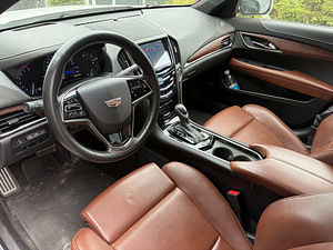 Cadillac Ats Facelift Luxury (3 foto / 4)