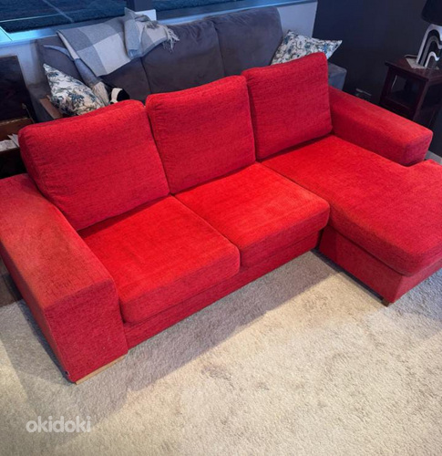 Punainen Divaani sohva