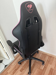 Gaming chair Cougar ARMOR One EVA (4 foto / 7)