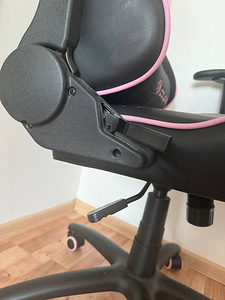 Gaming chair Cougar ARMOR One EVA (6 foto / 7)