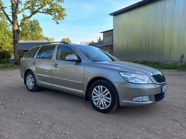 2010 Škoda octavia 1,6d manual