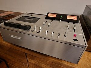 Кассетная дека Harman Kardon hk2000 (3 фото из 6)