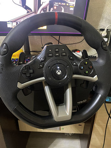 Müüa mängurool HORI (Xbox / PC). (1 foto / 4)