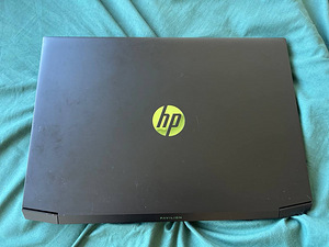 HP Pavillion Gaming 15 / HyperX Cloud II / HyperX Pulsefire (3 foto / 10)