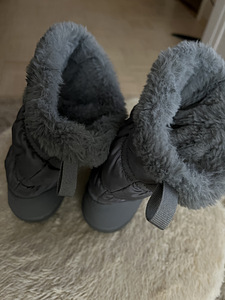 CROCS W6, как новый (5 фото из 6)
