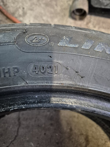 225/50 R17 (4 foto / 4)