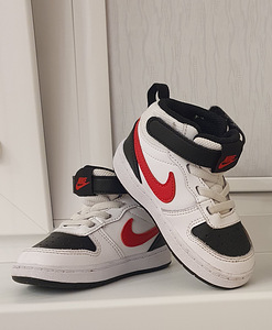 Кроссовки Nike размер 21