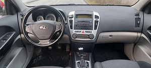 KIA CEED- 1.6D-85 кВт (9 фото из 13)