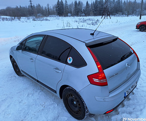 Citroen C4 хэтчбек (8 фото из 14)