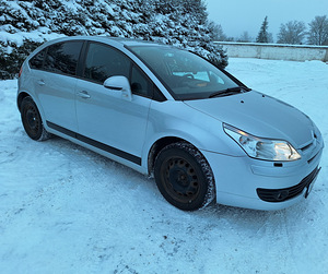 Citroen C4 хэтчбек (12 фото из 14)