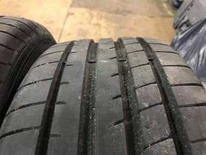 Goodyear Eagle F1 Asymmetric 3 на дисках 235/45/17 (5 фото из 10)