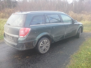 Opel astra (4 foto / 5)