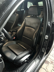 BMW 335D 210kw 2009 (8 foto / 13)