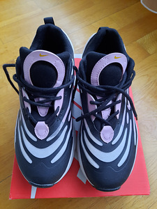 Vähekasutatud Nike Air Max Exosense tossud nr. 33,5 (2 foto / 4)
