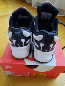Vähekasutatud Nike Air Max Exosense tossud nr. 33,5 (4 foto / 4)