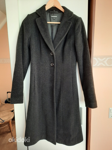 Почти новое шерстяное пальто Hansmark 34 (фото #3)