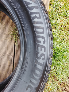 Lamellrehvid R18/60/225 Bridgestone Blizak (2 foto / 5)