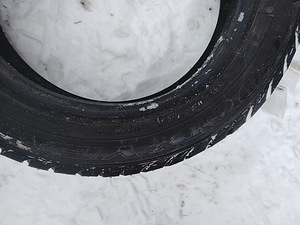 Naastrehvid R14/65/155 Goodyear extrime ultragrip (2 foto / 4)