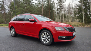 Škoda Octavia Ambition Business (1 foto / 15)