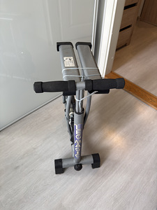 Kompaktne jalgade treeningseade Leg Magic (1 foto / 3)