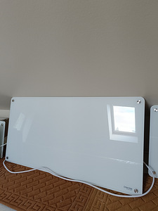 Продается радиатор с стеклянной панелью Termo Glass WiFi 100 (1 фото из 2)