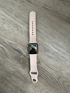 Apple Watch 6 (3 фото из 3)