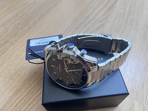 Meeste kellad Tommy Hilfiger (2 foto / 4)