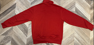 Punane Adidas spordijakk (2 foto / 2)