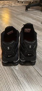 Nike x supreme air shox (5 foto / 5)