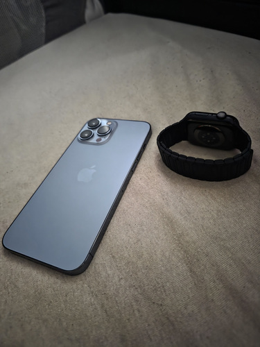 iPhone 13 pro max + Apple watch 9 45mm