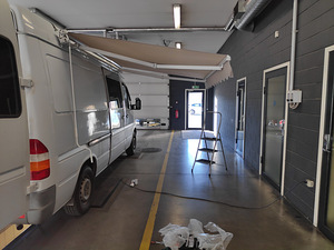 MB Sprinter 2,9TD. 90KW. 6 kohta (3 foto / 7)