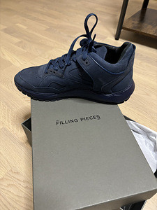 Uued nahast kingad Filling Pieces suurus 41 tumesinine (1 foto / 4)