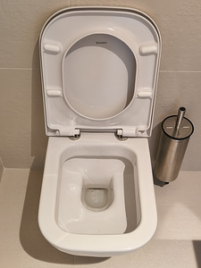 Крышка унитаза Duravit,Slow Close (5 фото из 5)