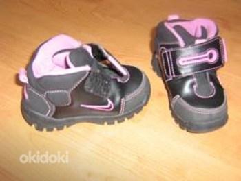 Nike сапоги, ботинки, размер 28 и 31 (фото #3)