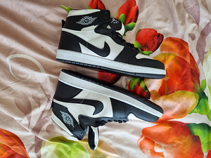 Nike air jordani tossud uued. (1 foto / 2)