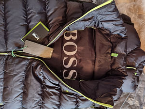 Hugo Boss meeste vest, soe, uus. (3 foto / 3)