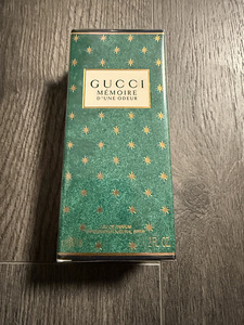 Naiste Gucci Memoire EDP (60mL) (1 foto / 2)