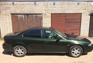 Chevrolet Alero (8 foto / 13)