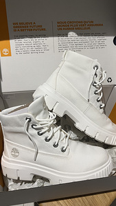 Timberland ботинки новые (6 фото из 6)