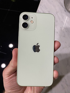 iPhone 12 mini, 64GB, roheline (1 foto / 4)