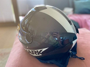Shark Spartan Carbon L (3 foto / 5)