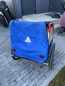 Jalgratta käru / haagis (2 foto / 4)