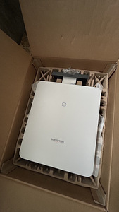 Новый гибридный инвертор Sungrow SH8.0RT. (1 фото из 4)