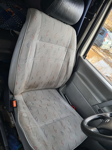 Esiistmed transporter t4 (1 foto / 2)