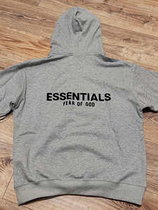 Худи "ESSENTIALS" (3 фото из 7)